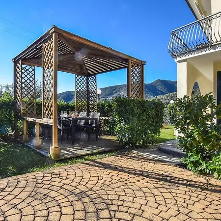 Apartment 3 Bedroom Pet Friendly In