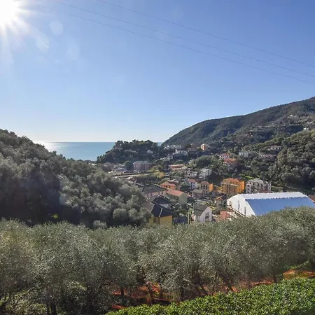 Apartment 3 Bedroom Pet Friendly In Moneglia